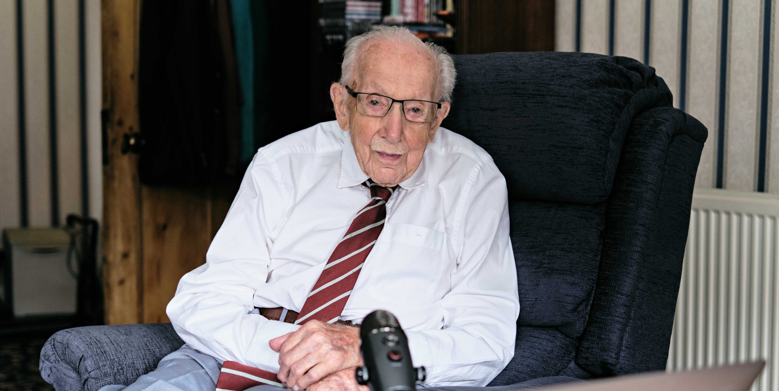 picture of Sir Captain Tom Moore